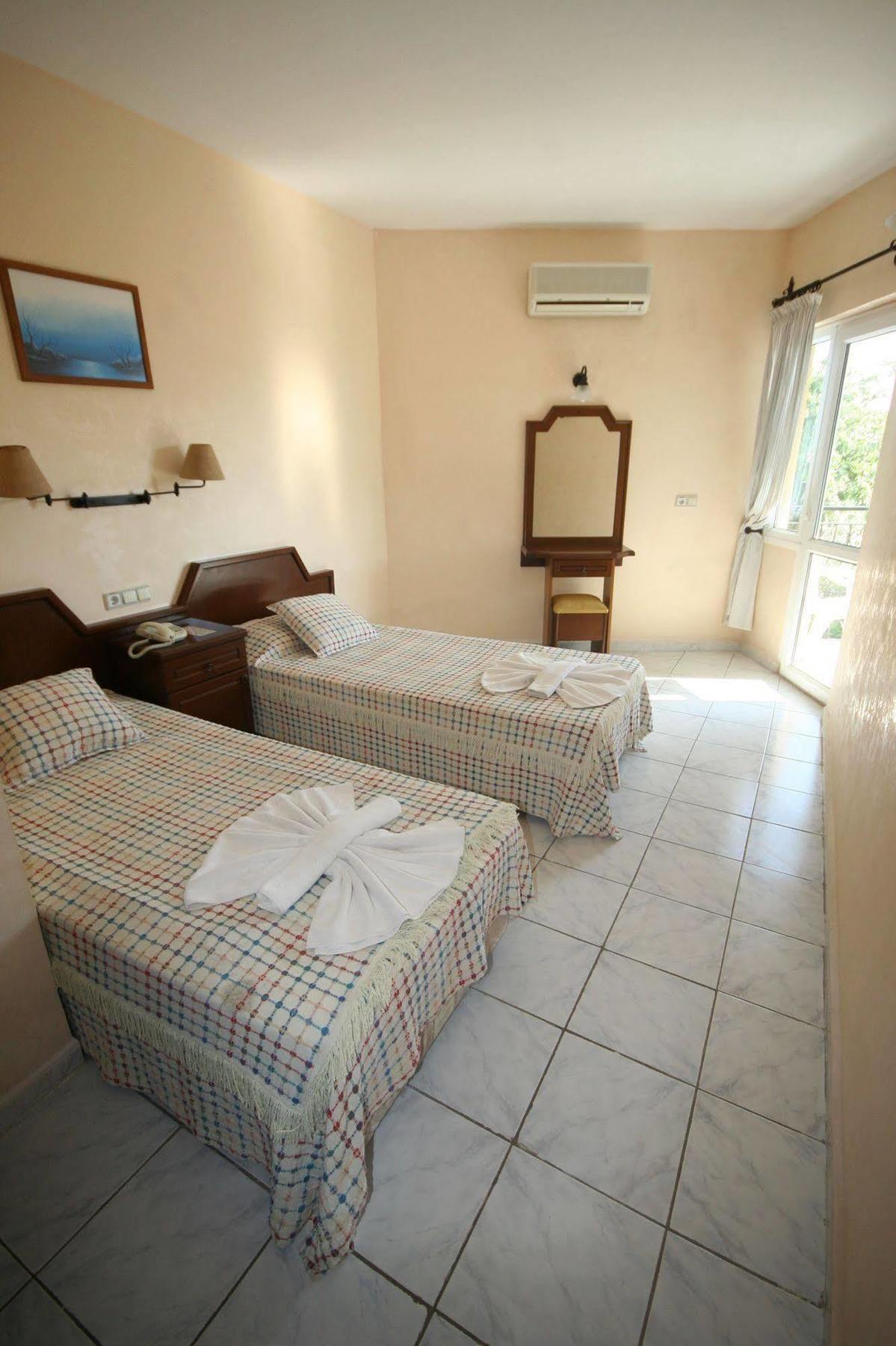 Cypriot Hotel Ölüdeniz Eksteriør billede